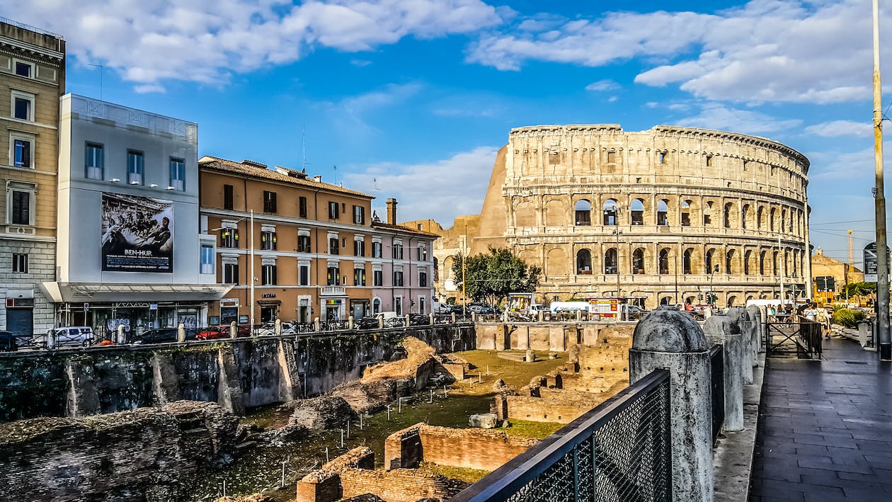 Casa, a Roma aumentano i prezzi. Cala la domanda nei quartieri 'bene'